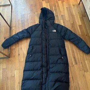 The North Face Hydrenalite Parka Small